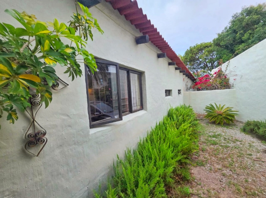 3 Bedroom Property for Sale in Wilderness Central Western Cape